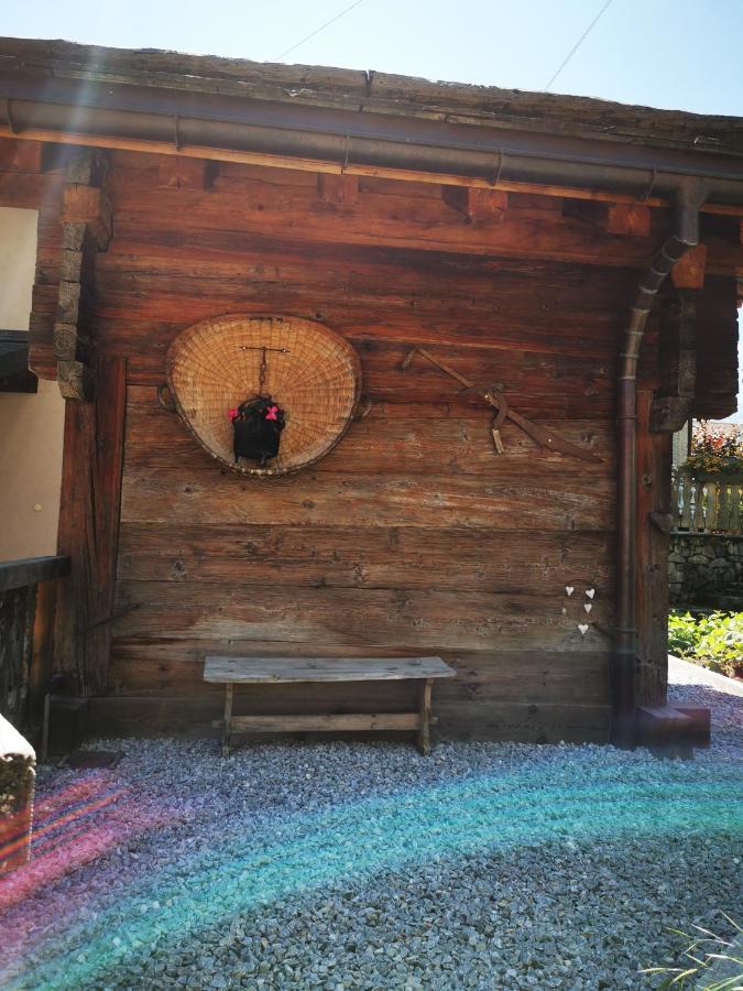 Joli Appartement Au Coeur Du Village Orsières Buitenkant foto