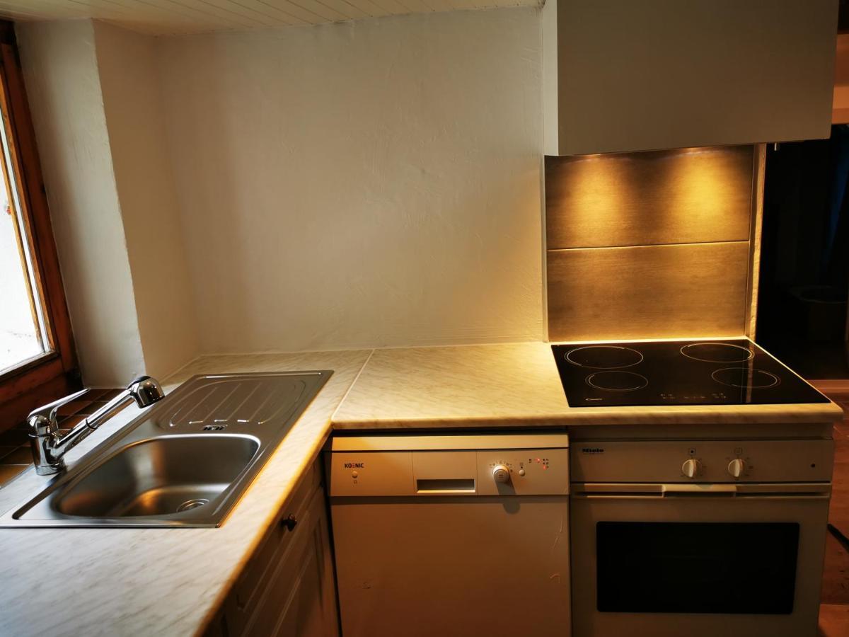 Joli Appartement Au Coeur Du Village Orsières Buitenkant foto